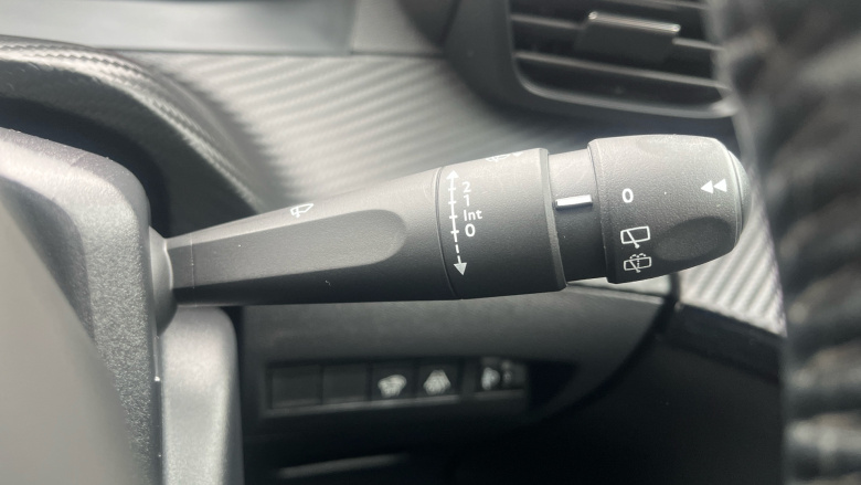 Peugeot 208 1.2 PureTech Active Premium 5dr Petrol Hatchback